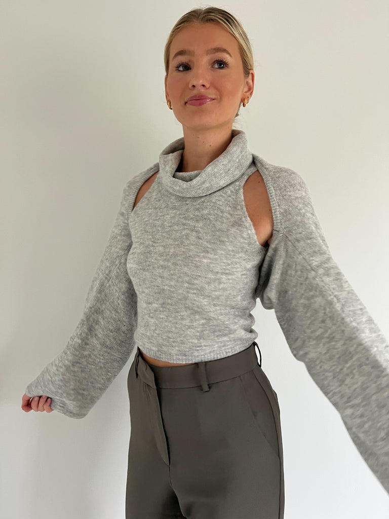 Blonde Palm - Elle Sweater Set - Grey turtleneck with matching bolero 